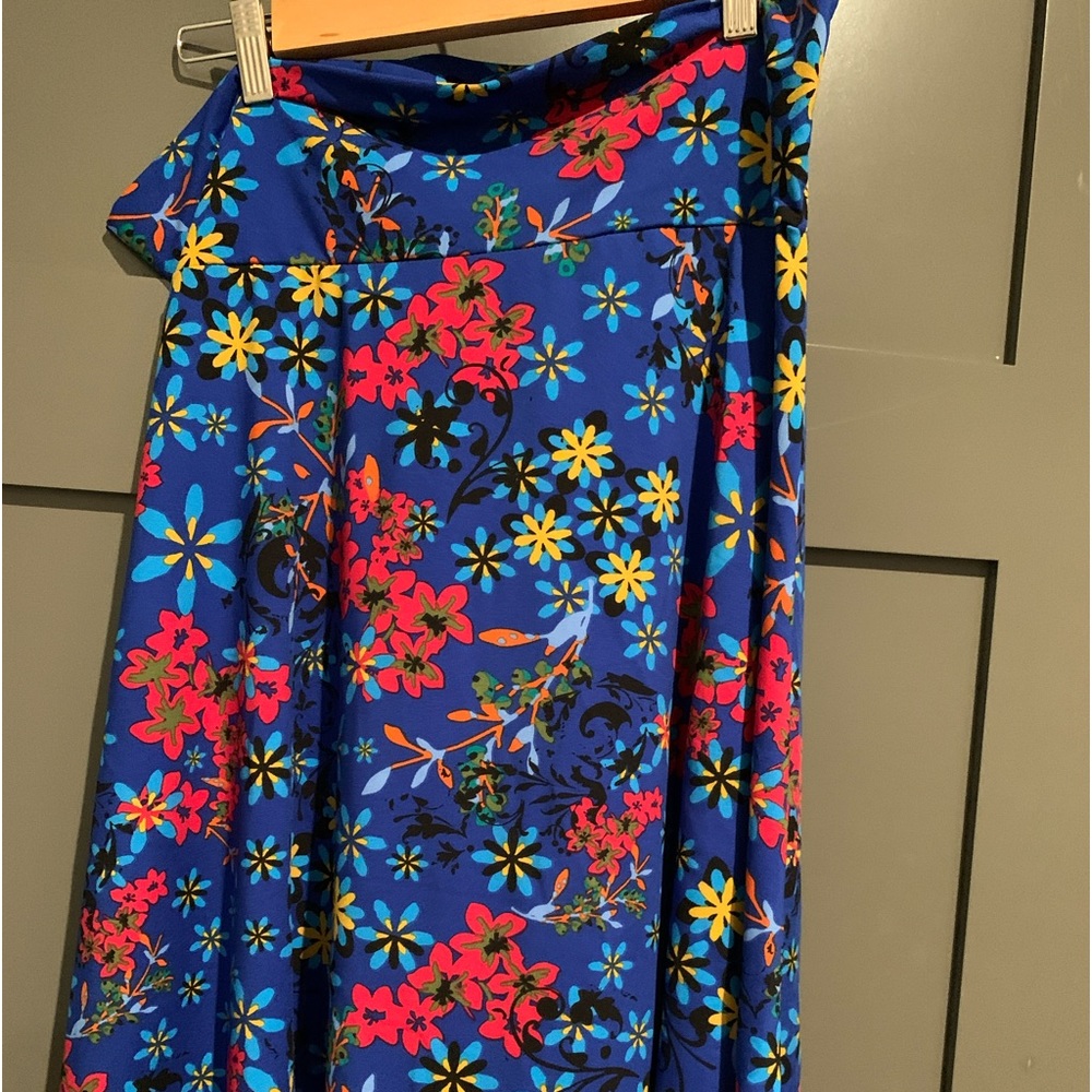 NWOT Lularoe Azure Skirt